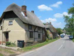 Cottage, Longstock, Hants