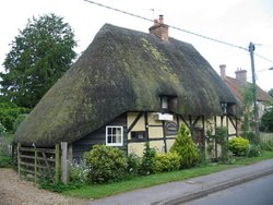 The Thatch, Broughton, Hampshire Wallpaper