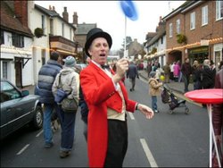 Christmas Shopping in Cookham High Street