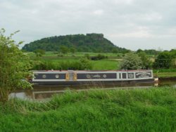 Narrow boat on Shropshire Union Canal below Beeston Castle Wallpaper