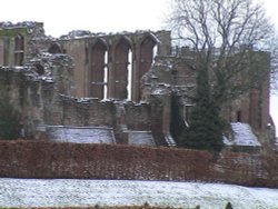 Kenilworth Castle keep, Warwickshire, in the depths of winter. Wallpaper