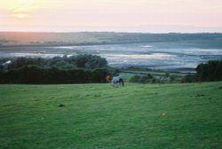 Sunset over Lundy Island, Appledore, North Devon (Sept 05) Wallpaper