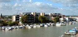 Lincoln University Buildings and Brayford Pool, Lincoln. Wallpaper