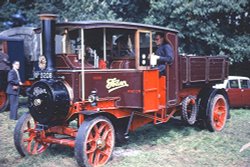 1930 Foden wagon Wallpaper