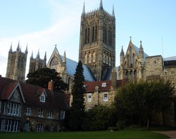 Lincoln Cathedral Wallpaper