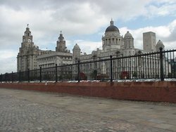 The Liver & Cunard Buildings, Liverpool docks, Merseyside Wallpaper
