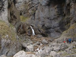 Gordale Scar waterfall, an ancient collapsed cave system near Malham, Yorkshire Dales. Wallpaper