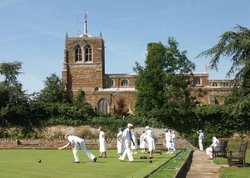 Sunday afternoon bowls in Manor Park, Rothwell, Northamptonshire. Wallpaper