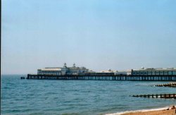 Pier at Hastings, East Sussex Wallpaper