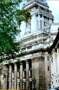 London, Trinity House - May 2004