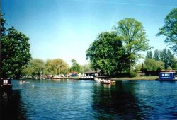 Stratford-upon-Avon - River Avon Wallpaper
