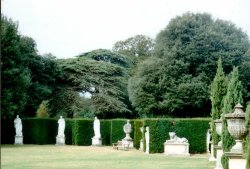 London - Chiswick House, Sept 2002