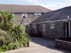 Trevalgan Farm Wallpaper