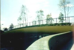 London - Mile End, May 2001 Wallpaper