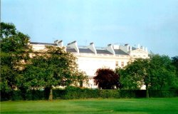 London - Regent`s Park and Cumberland Terrace, Sept 2002 Wallpaper