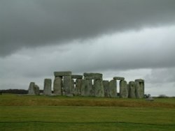 Classic Stonehenge photo, Dreary overcast day put Stonehenge in a stunning setting. Wallpaper