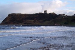 THE NORTH BAY LOOKING UP AT SCARBOROUGH CASTLE, IN SCARBOROUGH, NORTH YORKSHIRE