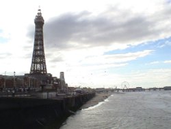 Blackpool Tower & beach. Blackpool, Lancashire Wallpaper