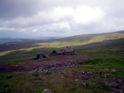 Greggs hut bothy near Garrigill, Cumbria Wallpaper