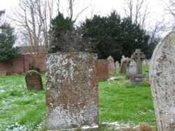 Kineton churchyard, Warwickshire; Feb 2005