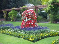 View in Cheltenham Park - August 2004 Wallpaper