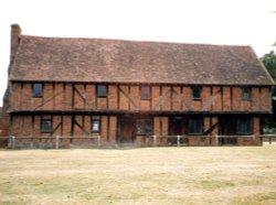 Moot Hall Museum, viewed from the south. Stands on Elstow Village green