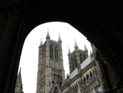 Lincoln Cathedral  West towers Wallpaper