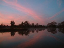 Lake Taken at Milton Keynes, Buckinghamshire, in late afternoon Wallpaper