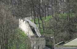 Continuation of City Wall walk after Skeldergate bridge, York. Wallpaper