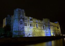 Newark Castle - Newark, Nottinghamshire Wallpaper