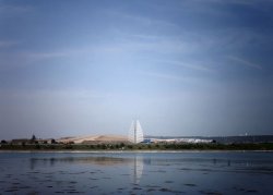 Sails of The South.
Taken: 12th May 2006 Wallpaper