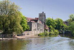 Archbishops Palace, Maidstone, Kent Wallpaper