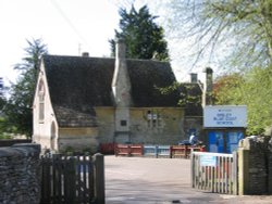 Bisley Blue Coat School Wallpaper