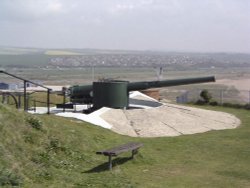 An artillary gun located at the Newhaven Fort, Newhaven, East Sussex. Wallpaper
