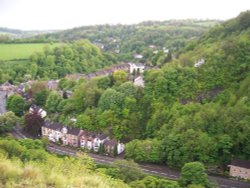 Cable car at Matlock Bath, viewed from High Tor Wallpaper