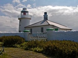 Inner Farne Lighthouse in Northumberland Wallpaper