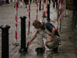 Chester: worker Wallpaper