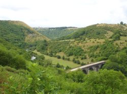 A picture of Peak District National Park Wallpaper