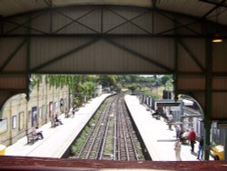 West Brompton Station, view from stairway platform looking towards Fulham Broadway Wallpaper