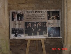 A picture of Lacock Abbey Wallpaper