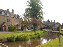 Lower Slaughter, Gloucestershire Wallpaper