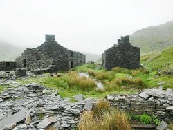 Miners Cottages, Bwlch-y-Rhosydd Quarry, Cwm Croesor. Wallpaper