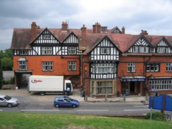 A picture of Lyndhurst Wallpaper