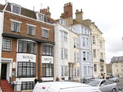 Eastbourne - The Royal Hotel (East Sussex) Wallpaper