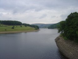 Ladybower Reservoir, Peak District National Park Wallpaper