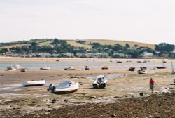 West Appledore, Devon, at low tide (Sept 06) Wallpaper