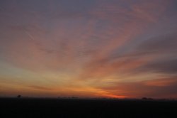 A beautiful sunrise looking across the fields from Sibsey nr Boston, facing towards Old Leake Wallpaper