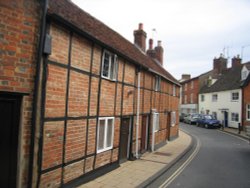 Buckingham Wallpaper