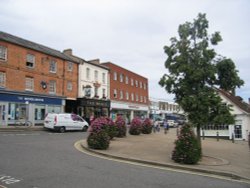 Buckingham Wallpaper