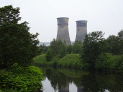 TWIN COOLING TOWERS AT THE SIDE OF THE M1 TINSLEY VIADUCT AND MEADOWHALL SOON TO BE DEMOLISHED ?? Wallpaper